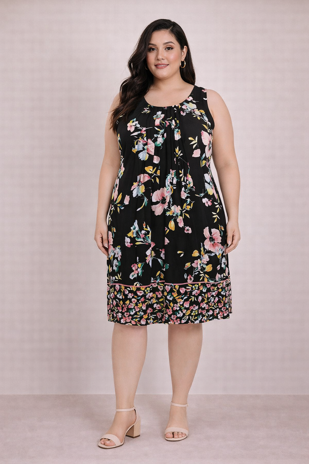 Vestido Negro Floral Elegancia Plus